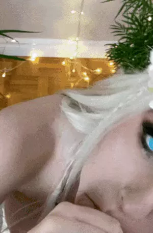 Lara Loxley
