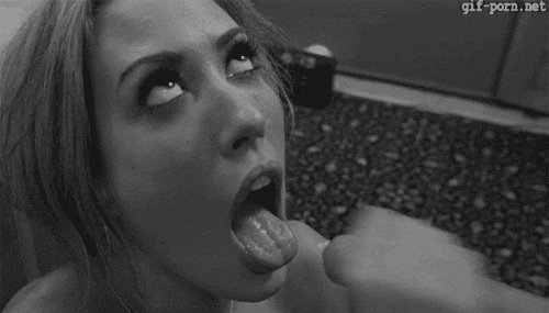 Capri Cavanni taking a big cumshot_6022d5ce7bb74.gif