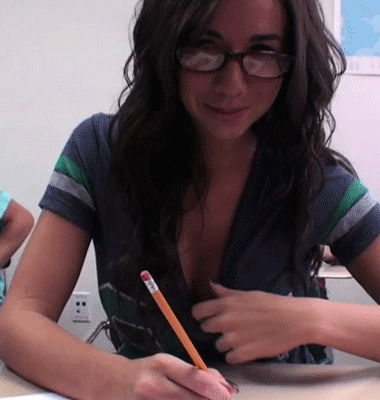 stephani moretti_6022ee3f9894c.gif