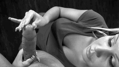 Female hand masturbates penis_608f21af329ab.gif