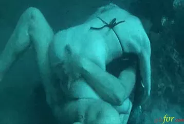 Underwater Hardcore Sex…
