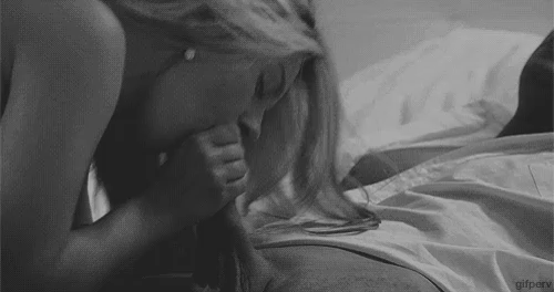 Beautiful blonde sucks cock_68fa6a9314b39.gif