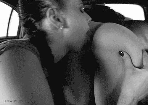 Lesbian licks her girlfriend’s ass in the car_69273dde7b102.gif