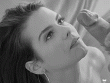 Cumshot on the lips of a sexy brunette_6a21bc41ee224.gif